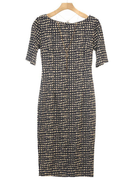 Vestido Estampado con Collar